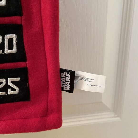 Disney Star Wars Happy Holidays Christmas Hanging Felt Advent Calendar NWT - Picture 7 of 12